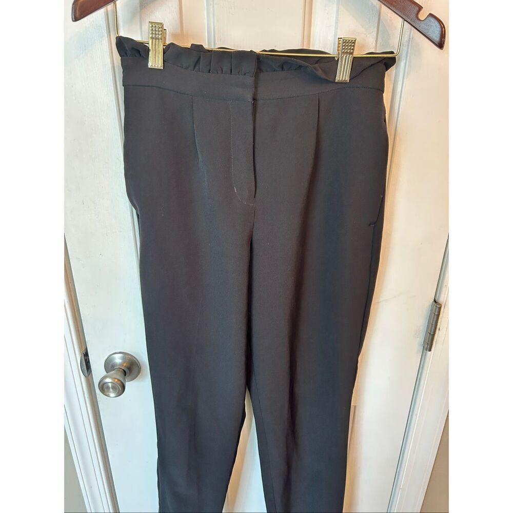 Express dress pants black sz 00R with pockets & nice detail at the top ankle xxs
